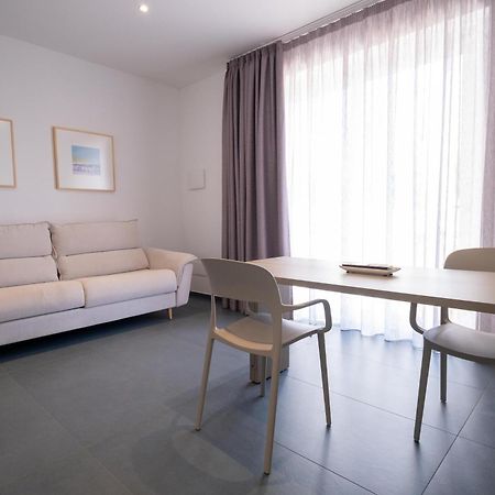 Nautika Suites Alghero Bagian luar foto