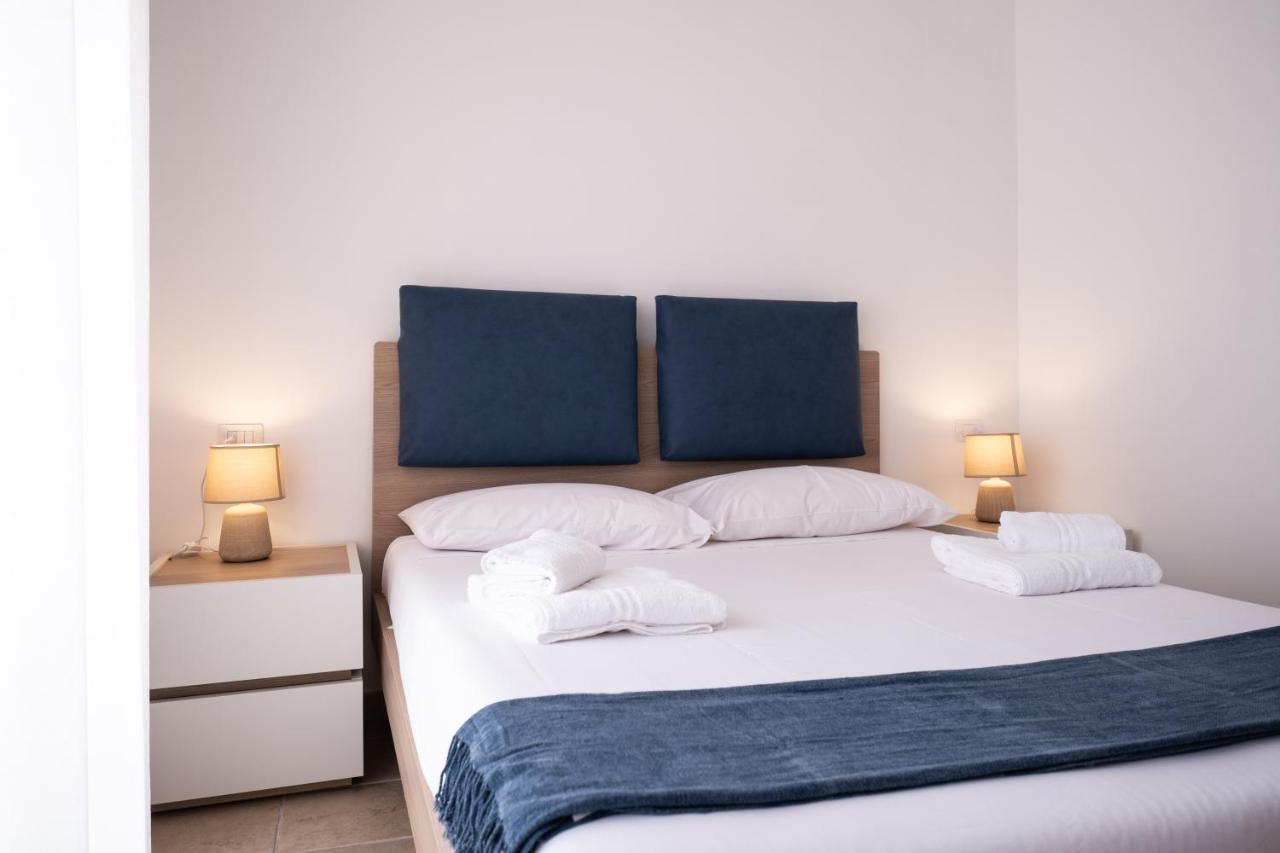 Nautika Suites Alghero Bagian luar foto