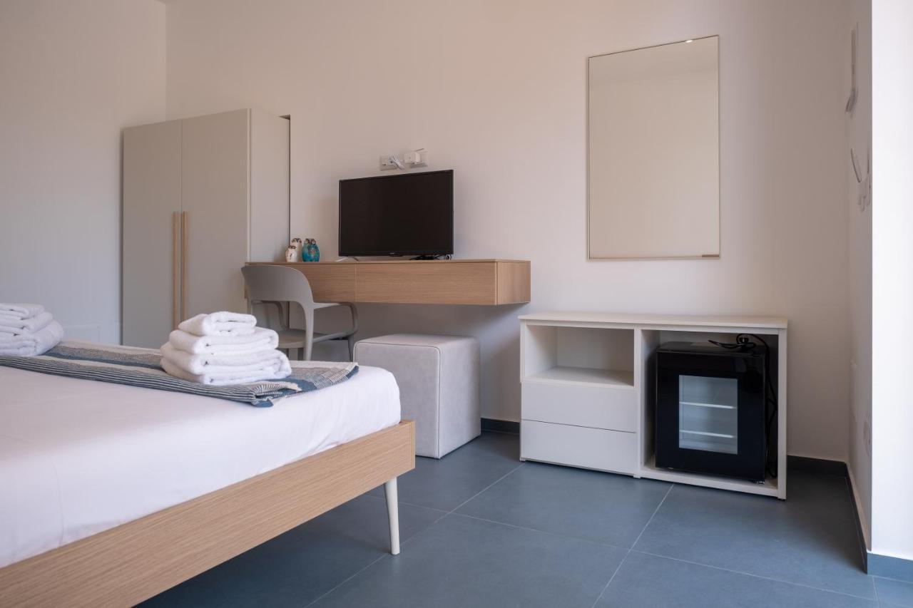 Nautika Suites Alghero Bagian luar foto